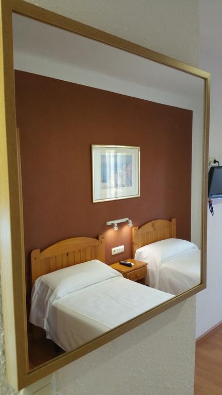 Carabela Sun Holidays Apartment Peniscola Bilik gambar